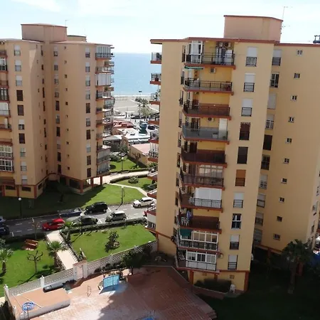 Playamar Urb Primera Linea De Playa 11806 * Torremolinos